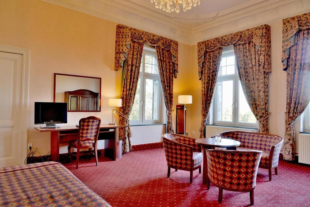 Hotel Kasteel Geulzicht Маастрихт Экстерьер фото